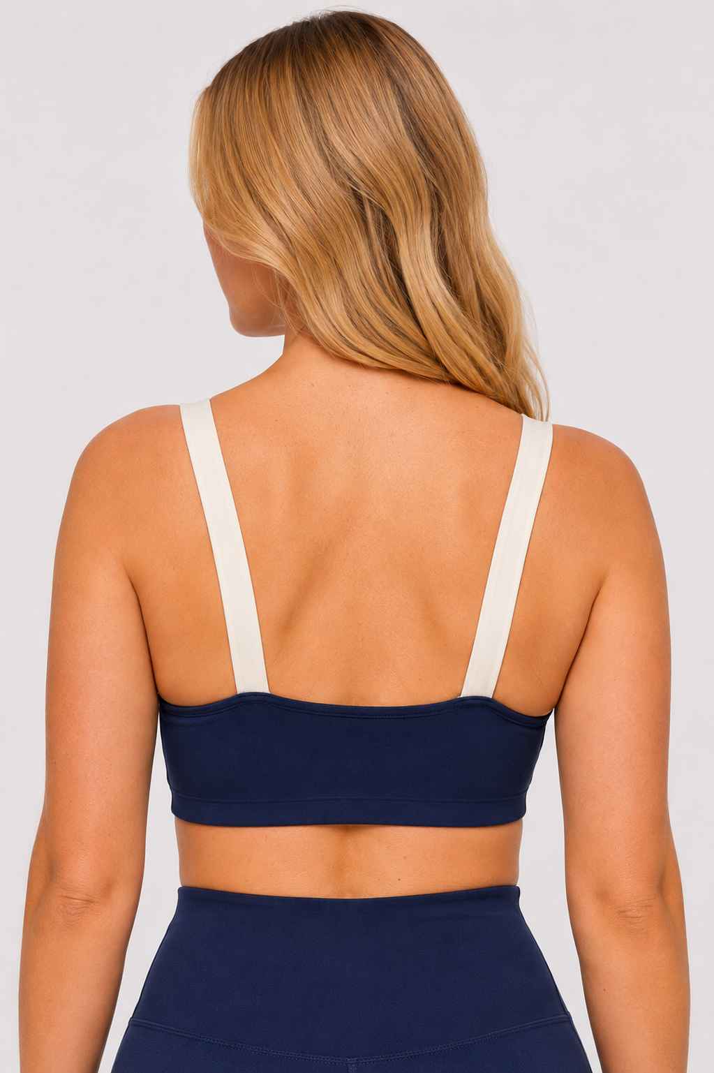 Conjunto Cadência Marinho – Top Alça Larga + Short com Bolso