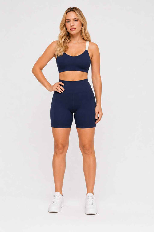 Conjunto Cadência Marinho – Top Alça Larga + Short com Bolso