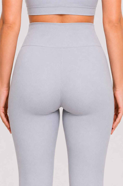 Conjunto Avante Cinza – Legging Cintura Alta + Top Nadador
