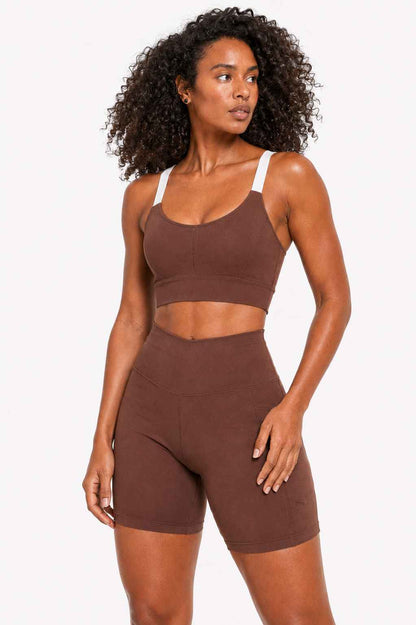 Conjunto Cadência Marrom – Top Alça Larga + Short com Bolso