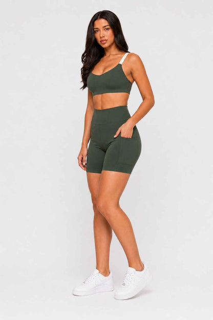 Conjunto Cadência Militar – Top Alça Larga + Short com Bolso