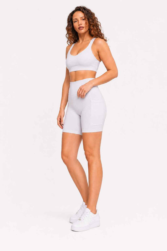 Conjunto Cadência Off White – Top Alça Larga + Short com Bolso