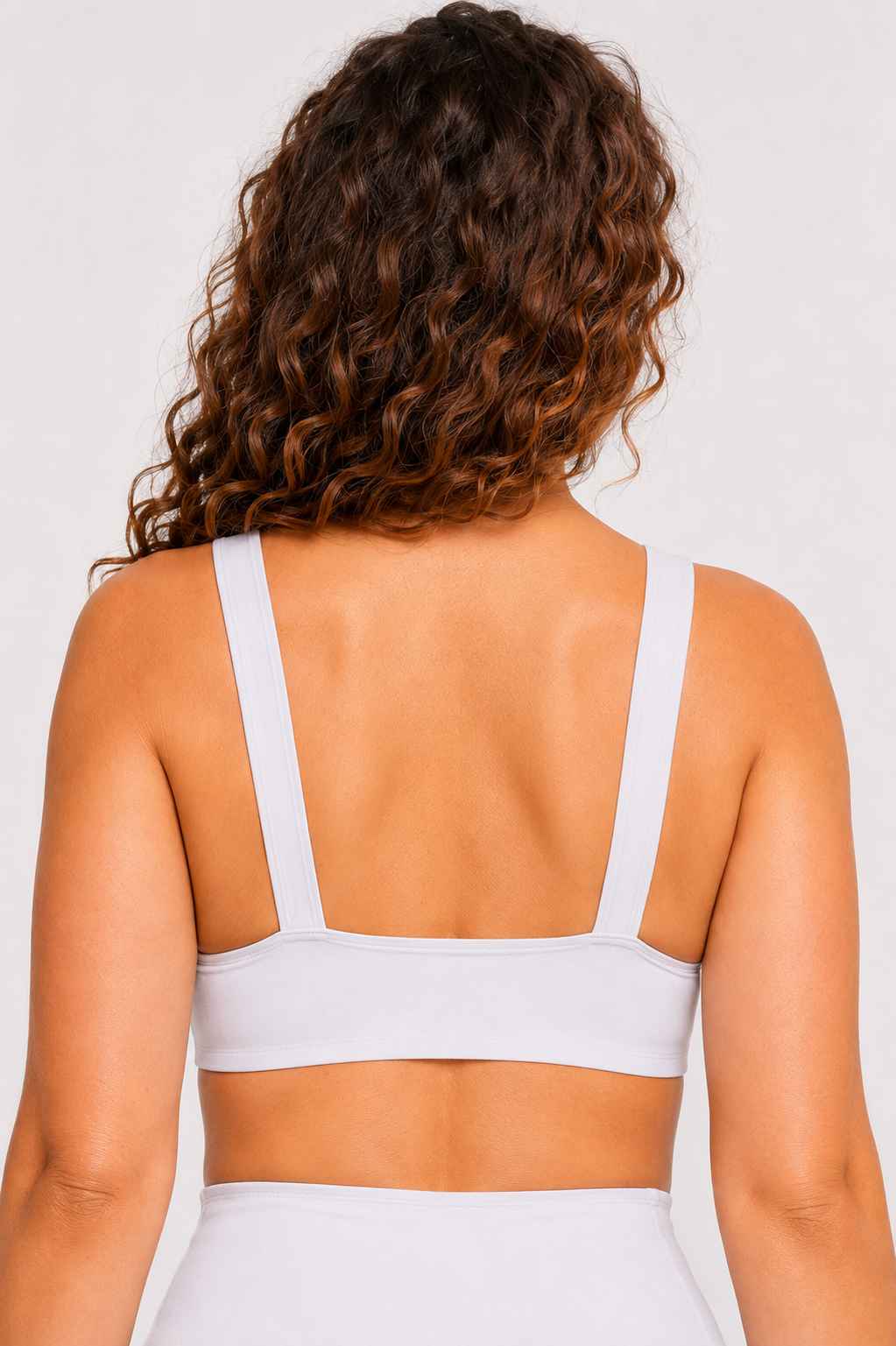 Conjunto Cadência Off White – Top Alça Larga + Short com Bolso