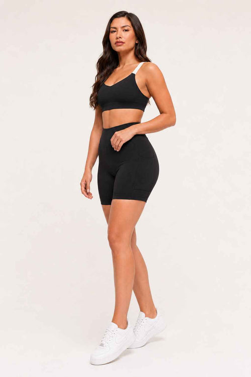 Conjunto Cadência Preto – Top Alça Larga + Short com Bolso