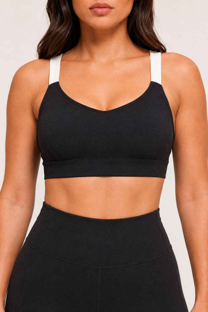 Conjunto Cadência Preto – Top Alça Larga + Short com Bolso