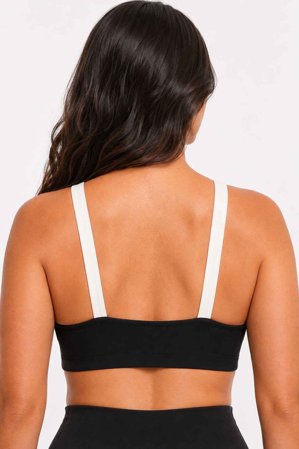 Conjunto Cadência Preto – Top Alça Larga + Short com Bolso