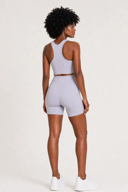Conjunto Sintonia Cinza – Top Nadador + Short Sem Bolso