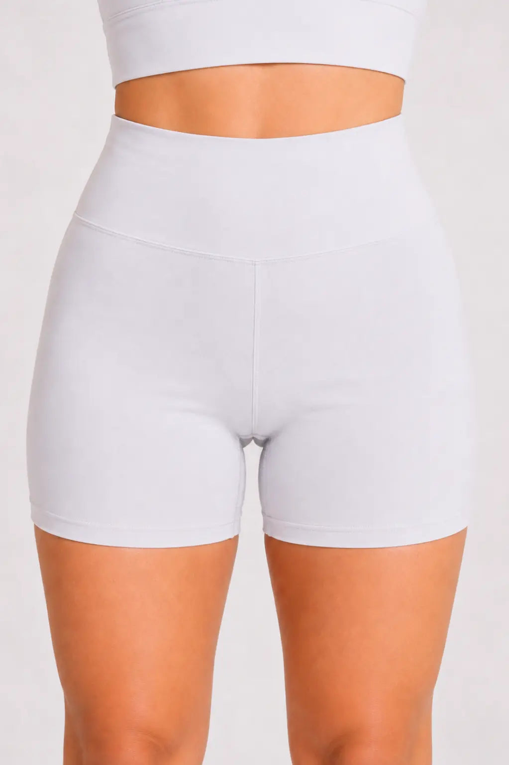 Conjunto Sintonia Off White – Top Nadador + Short Sem Bolso